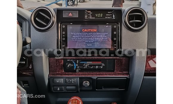 Buy Import Toyota Land Cruiser Blue Car in Import - Dubai in Ashanti Buy Import Toyota Land Cruiser Blue Car in Import - Dubai in Ashanti
