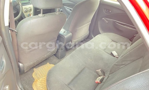Sayi Na hannu Toyota Yaris Red Mota in Accra a Greater Accra Sayi Na hannu Toyota Yaris Red Mota in Accra a Greater Accra