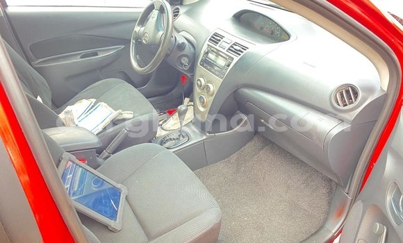 Sayi Na hannu Toyota Yaris Red Mota in Accra a Greater Accra Sayi Na hannu Toyota Yaris Red Mota in Accra a Greater Accra