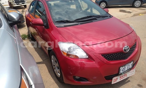 Sayi Na hannu Toyota Yaris Red Mota in Accra a Greater Accra Sayi Na hannu Toyota Yaris Red Mota in Accra a Greater Accra