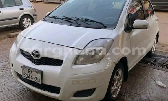 Buy Used Toyota Corolla White Car in Accra in Greater Accra Buy Used Toyota Corolla White Car in Accra in Greater Accra