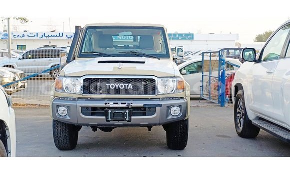 Ra Imported Toyota Land Cruiser Alagara Ọkọ̀ in Import - Dubai ni Ashanti Ra Imported Toyota Land Cruiser Alagara Ọkọ̀ in Import - Dubai ni Ashanti