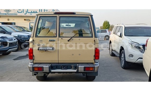 Ra Imported Toyota Land Cruiser Alagara Ọkọ̀ in Import - Dubai ni Ashanti Ra Imported Toyota Land Cruiser Alagara Ọkọ̀ in Import - Dubai ni Ashanti