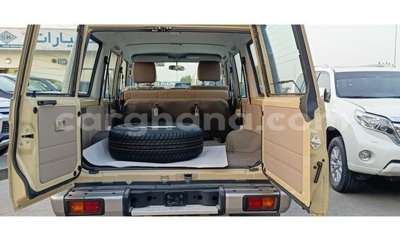 Ra Imported Toyota Land Cruiser Alagara Ọkọ̀ in Import - Dubai ni Ashanti Ra Imported Toyota Land Cruiser Alagara Ọkọ̀ in Import - Dubai ni Ashanti