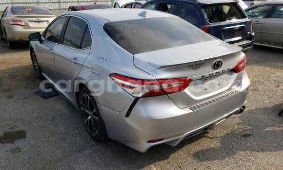 Sayi Na hannu Toyota Camry Azurfa Mota in Accra a Greater Accra Sayi Na hannu Toyota Camry Azurfa Mota in Accra a Greater Accra