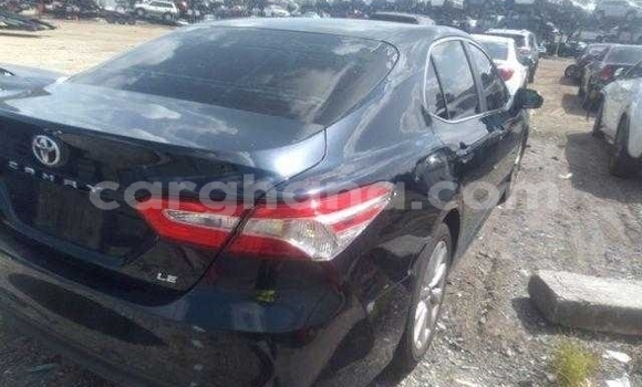 Ra Àlòkù Toyota Camry Black Ọkọ̀ in Accra ni Greater Accra Ra Àlòkù Toyota Camry Black Ọkọ̀ in Accra ni Greater Accra