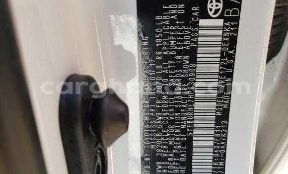 Sayi Na hannu Toyota Corolla White Mota in Accra a Greater Accra Sayi Na hannu Toyota Corolla White Mota in Accra a Greater Accra