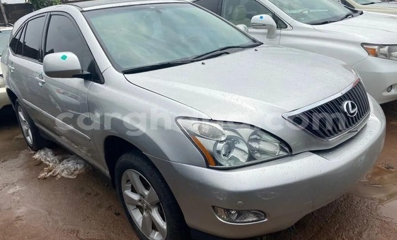 Ra Àlòkù Lexus RX 330 Silver Ọkọ̀ in Accra ni Greater Accra