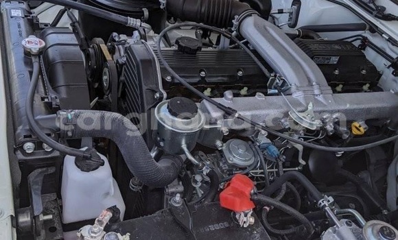 Buy Used Toyota Land Cruiser White Car in Accra in Greater Accra Buy Used Toyota Land Cruiser White Car in Accra in Greater Accra