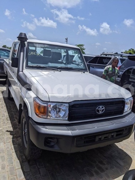 Big with watermark toyota land cruiser greater accra accra 48375