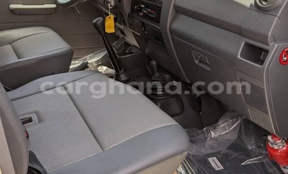 Buy Used Toyota Land Cruiser White Car in Accra in Greater Accra Buy Used Toyota Land Cruiser White Car in Accra in Greater Accra