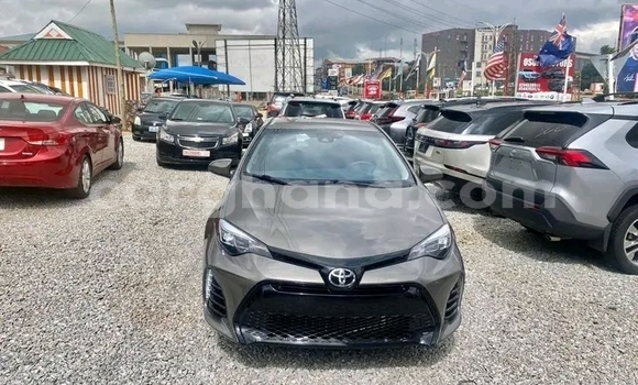 Ra Àlòkù Toyota Corolla Miiran Ọkọ̀ in Accra ni Greater Accra Ra Àlòkù Toyota Corolla Miiran Ọkọ̀ in Accra ni Greater Accra