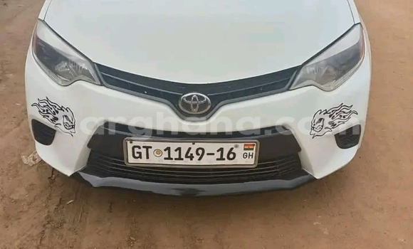 Buy Used Toyota Corolla White Car in Accra in Greater Accra