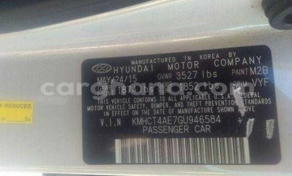 Sayi Na hannu Hyundai Accent White Mota in Accra a Greater Accra Sayi Na hannu Hyundai Accent White Mota in Accra a Greater Accra