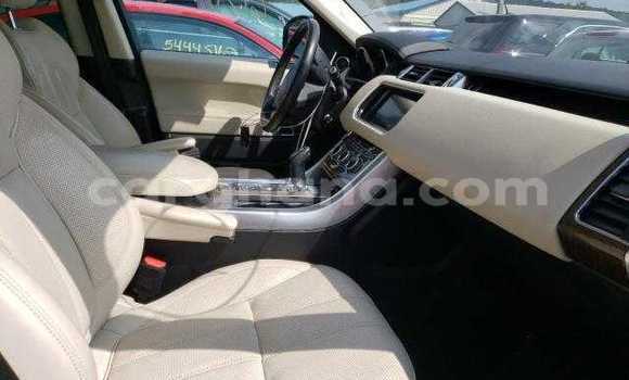 Sayi Na hannu Land Rover Range Rover White Mota in Accra a Greater Accra Sayi Na hannu Land Rover Range Rover White Mota in Accra a Greater Accra