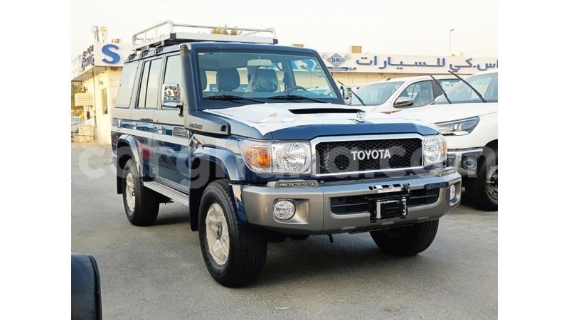 Big with watermark toyota land cruiser ashanti import dubai 48403