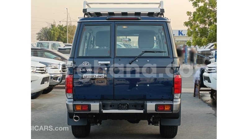 Big with watermark toyota land cruiser ashanti import dubai 48403