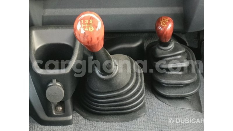 Big with watermark toyota land cruiser ashanti import dubai 48403