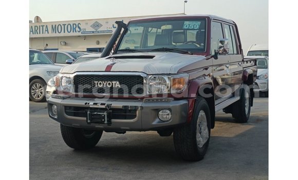 Buy Import Toyota Land Cruiser Red Car in Import - Dubai in Ashanti