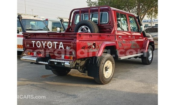 Buy Import Toyota Land Cruiser Red Car in Import - Dubai in Ashanti Buy Import Toyota Land Cruiser Red Car in Import - Dubai in Ashanti