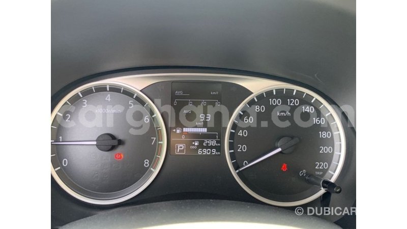 Big with watermark nissan evalia ashanti import dubai 48407