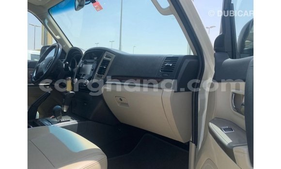 Ra Imported Mitsubishi Pajero funfun Ọkọ̀ in Import - Dubai ni Ashanti Ra Imported Mitsubishi Pajero funfun Ọkọ̀ in Import - Dubai ni Ashanti