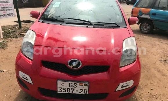 Ra Àlòkù Toyota Vitz Red Ọkọ̀ in Accra ni Greater Accra Ra Àlòkù Toyota Vitz Red Ọkọ̀ in Accra ni Greater Accra