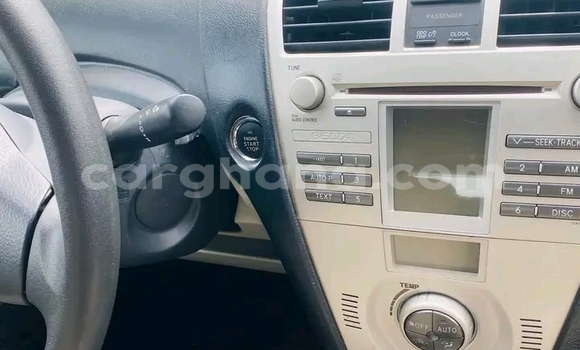 Ra Àlòkù Toyota Belta funfun Ọkọ̀ in Accra ni Greater Accra Ra Àlòkù Toyota Belta funfun Ọkọ̀ in Accra ni Greater Accra
