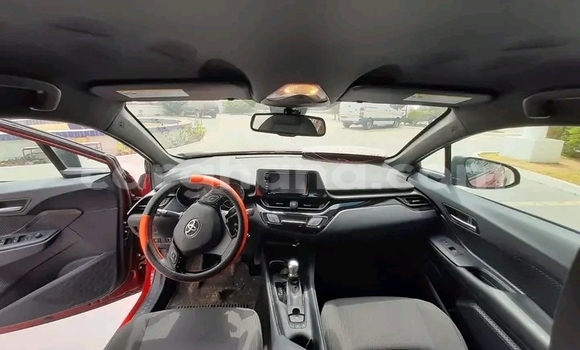 Buy Used Toyota C-HR Red Car in Accra in Greater Accra Buy Used Toyota C-HR Red Car in Accra in Greater Accra