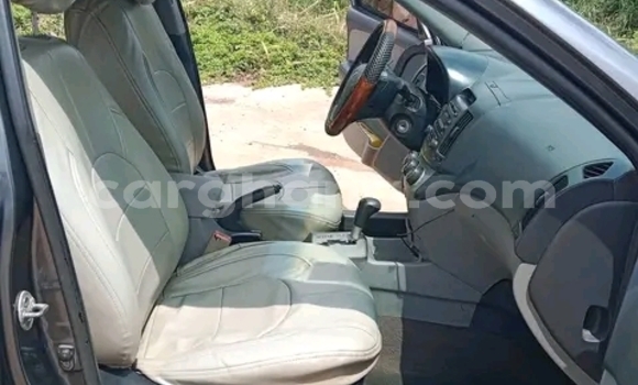 Buy Used Hyundai Elantra Silver Car in Accra in Greater Accra Buy Used Hyundai Elantra Silver Car in Accra in Greater Accra