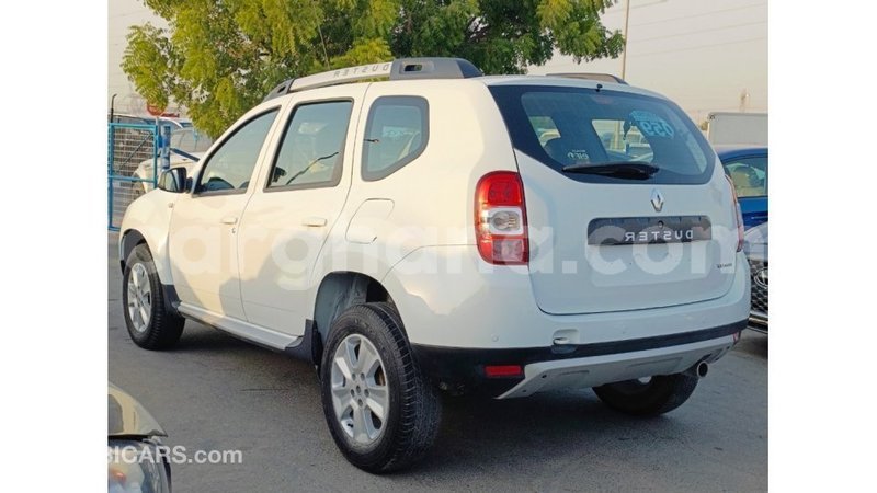 Big with watermark renault duster ashanti import dubai 48454