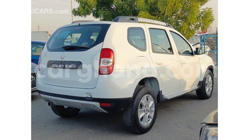 Big with watermark renault duster ashanti import dubai 48454