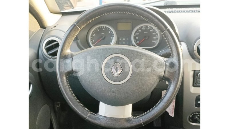 Big with watermark renault duster ashanti import dubai 48454