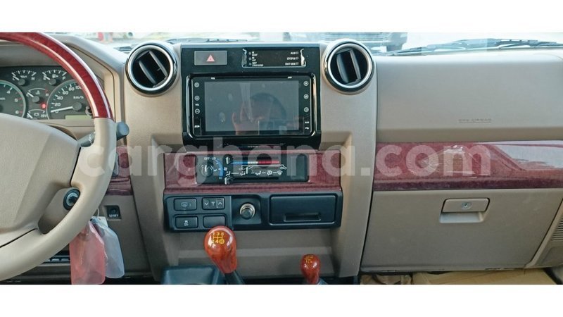 Big with watermark toyota land cruiser ashanti import dubai 48458