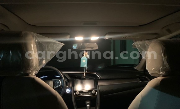 Buy Used Honda Civic White Car in Accra in Greater Accra Buy Used Honda Civic White Car in Accra in Greater Accra