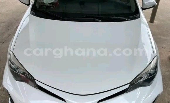 Buy Used Toyota Corolla White Car in Accra in Greater Accra