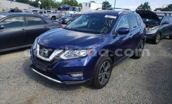 Sayi Na hannu Nissan Rogue Blue Mota in Accra a Greater Accra Sayi Na hannu Nissan Rogue Blue Mota in Accra a Greater Accra