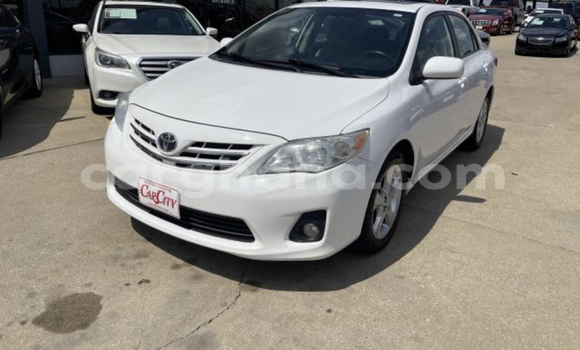 Buy Used Toyota Corolla White Car in Accra in Greater Accra