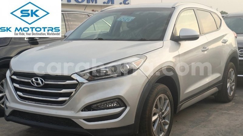 Big with watermark hyundai tucson ashanti import dubai 48499