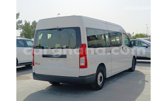 Buy Import Toyota Hiace White Car in Import - Dubai in Ashanti Buy Import Toyota Hiace White Car in Import - Dubai in Ashanti