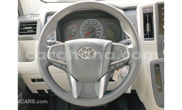 Buy Import Toyota Hiace White Car in Import - Dubai in Ashanti Buy Import Toyota Hiace White Car in Import - Dubai in Ashanti