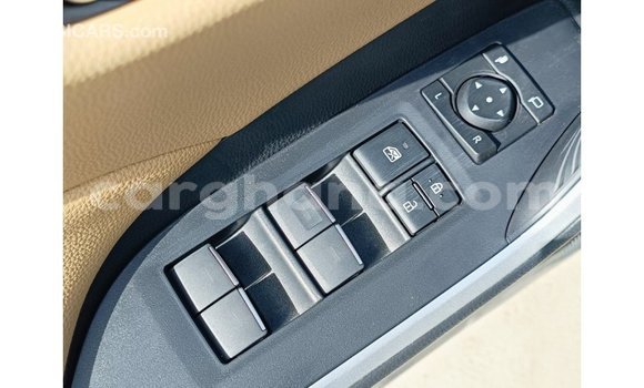 Buy Import Toyota 4Runner White Car in Import - Dubai in Ashanti Buy Import Toyota 4Runner White Car in Import - Dubai in Ashanti