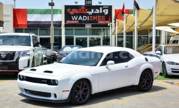 Buy Import Dodge Challenger White Car in Import - Dubai in Ashanti Buy Import Dodge Challenger White Car in Import - Dubai in Ashanti