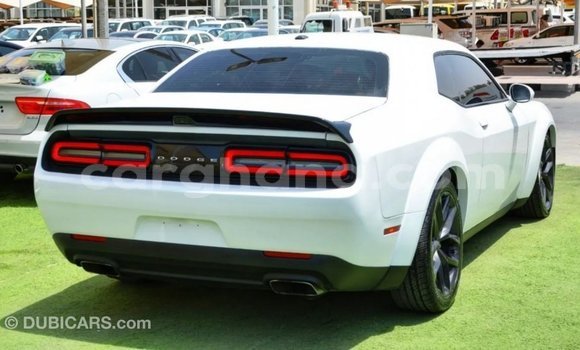 Buy Import Dodge Challenger White Car in Import - Dubai in Ashanti Buy Import Dodge Challenger White Car in Import - Dubai in Ashanti