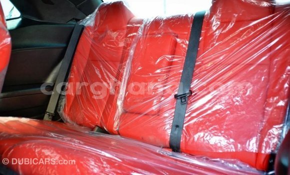 Buy Import Dodge Challenger White Car in Import - Dubai in Ashanti Buy Import Dodge Challenger White Car in Import - Dubai in Ashanti