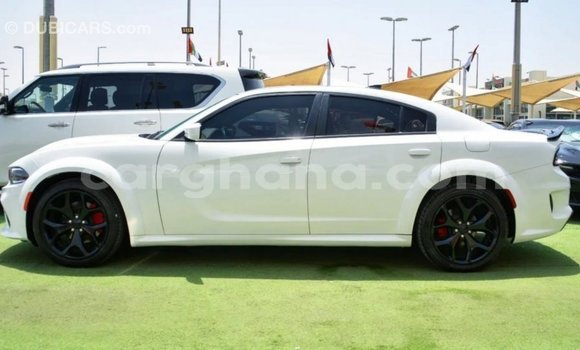 Ra Imported Dodge Charger funfun Ọkọ̀ in Import - Dubai ni Ashanti Ra Imported Dodge Charger funfun Ọkọ̀ in Import - Dubai ni Ashanti