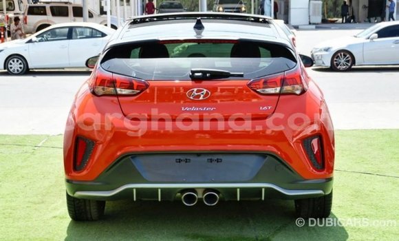 Buy Import Hyundai Veloster Red Car in Import - Dubai in Ashanti Buy Import Hyundai Veloster Red Car in Import - Dubai in Ashanti