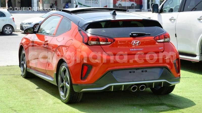 Big with watermark hyundai veloster ashanti import dubai 48505