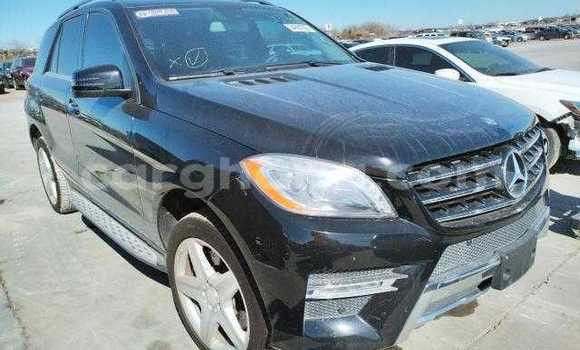 Ra Àlòkù Mercedes‒Benz ML–Class Black Ọkọ̀ in Accra ni Greater Accra