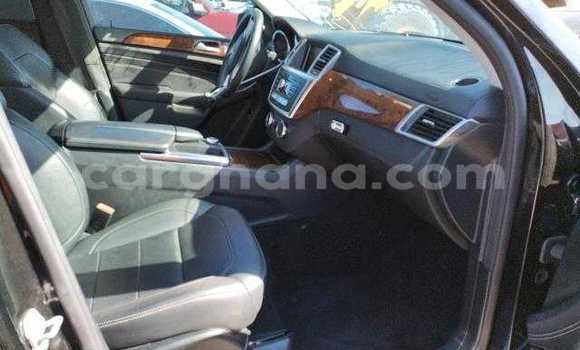 Sayi Na hannu Mercedes‒Benz ML–Class Black Mota in Accra a Greater Accra Sayi Na hannu Mercedes‒Benz ML–Class Black Mota in Accra a Greater Accra